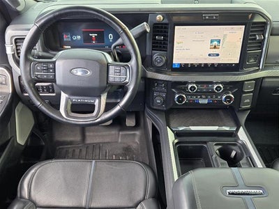 2025 Ford Super Duty F-350 Drw Platinum
