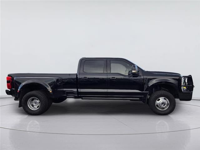 2025 Ford Super Duty F-350 Drw Platinum