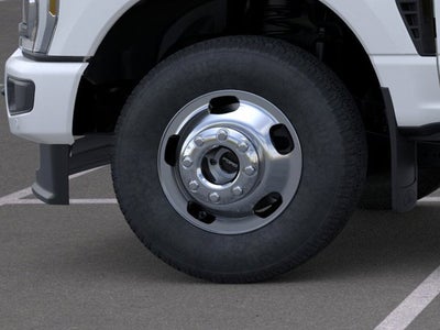 2026 Ford Super Duty F-350 DRW Platinum