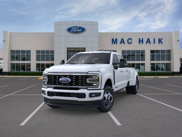 2026 Ford Super Duty F-350 DRW Platinum