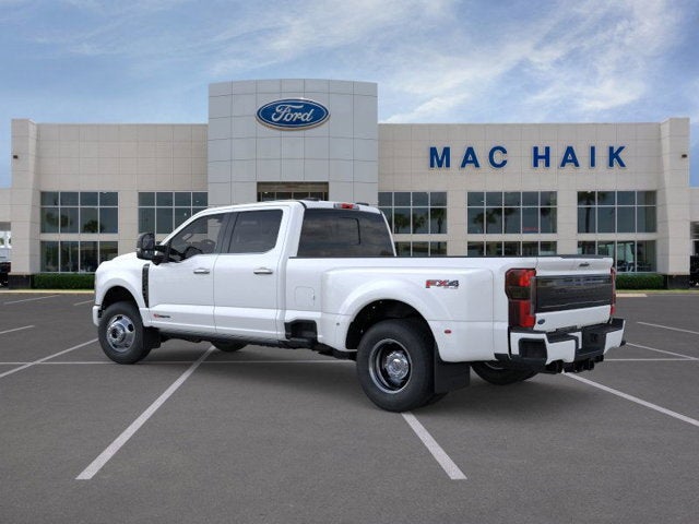 2026 Ford Super Duty F-350 DRW Platinum