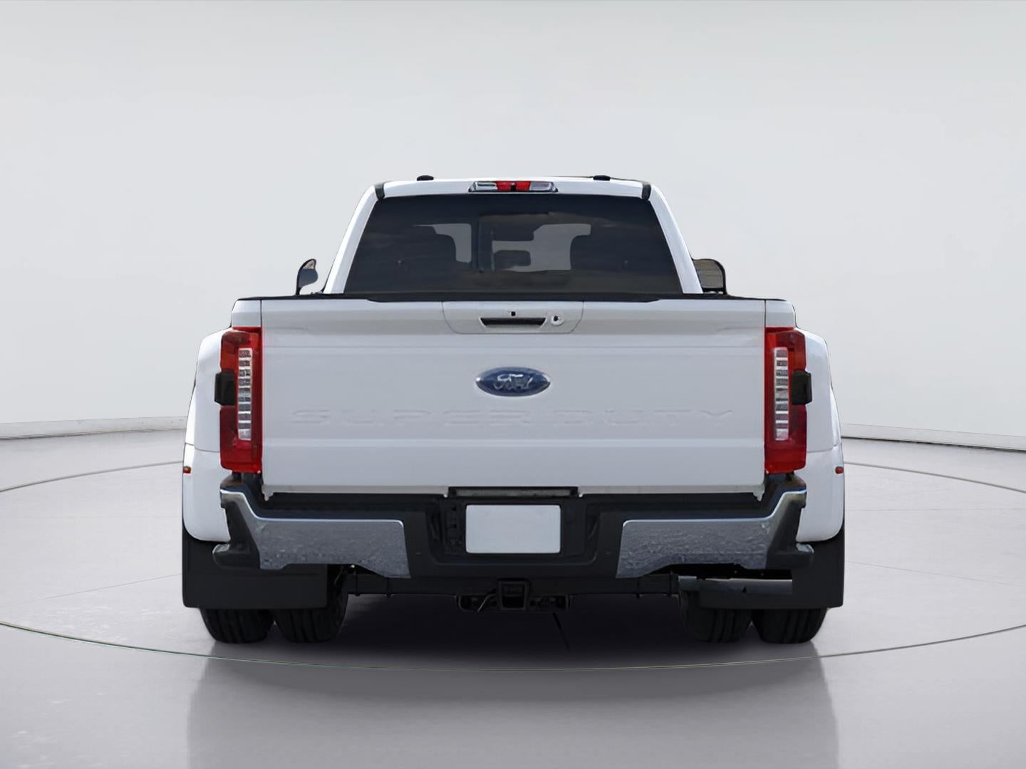 2026 Ford Super Duty F-350 DRW LARIAT