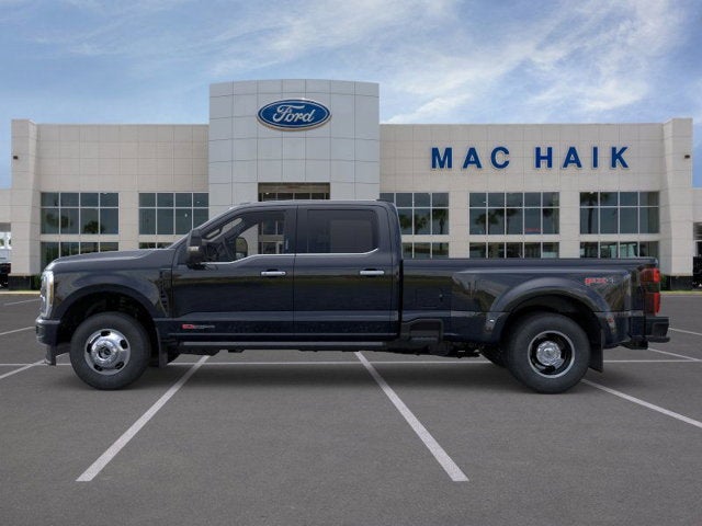 2026 Ford Super Duty F-350 DRW Platinum