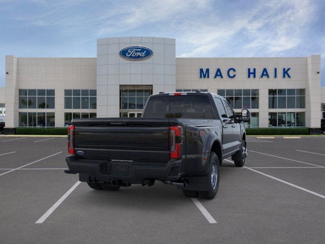 2026 Ford Super Duty F-350 DRW Platinum