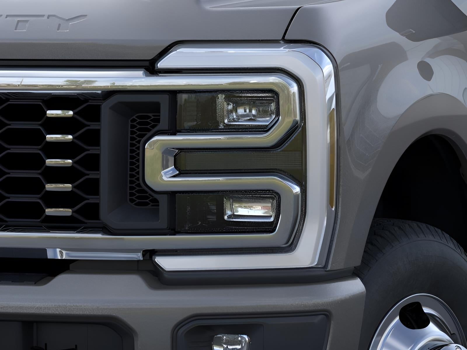 2026 Ford Super Duty F-350 DRW Platinum