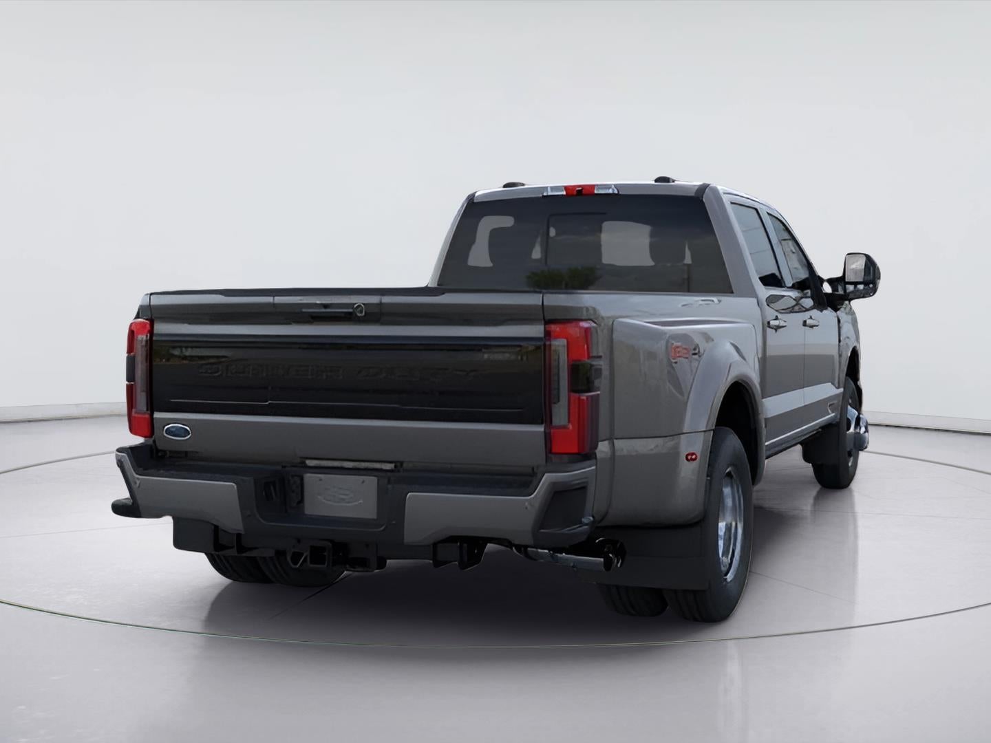 2026 Ford Super Duty F-350 DRW Platinum