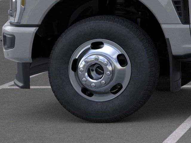 2026 Ford Super Duty F-350 DRW Platinum