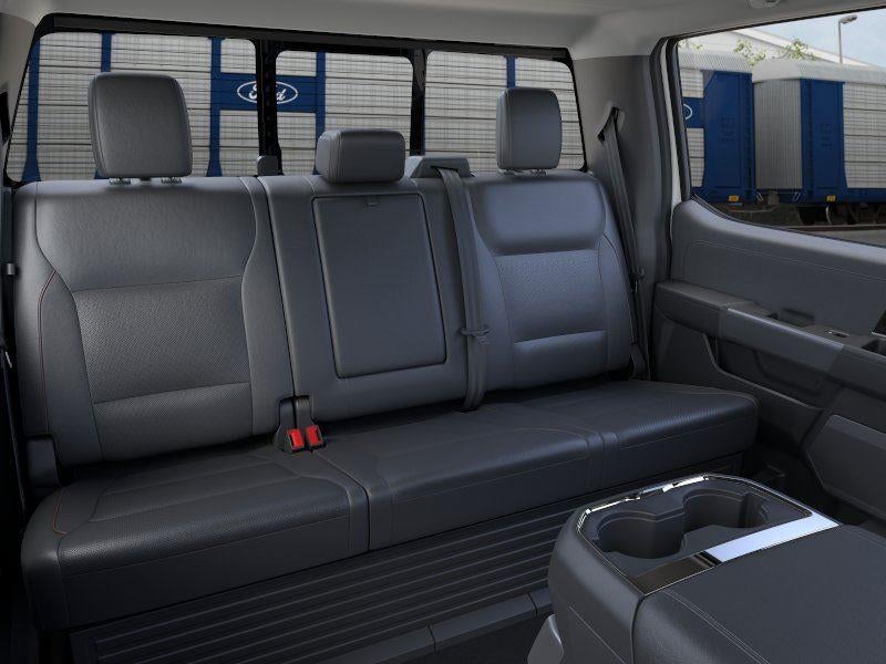 2026 Ford Super Duty F-350 DRW LARIAT