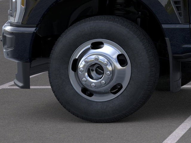 2026 Ford Super Duty F-350 DRW Platinum