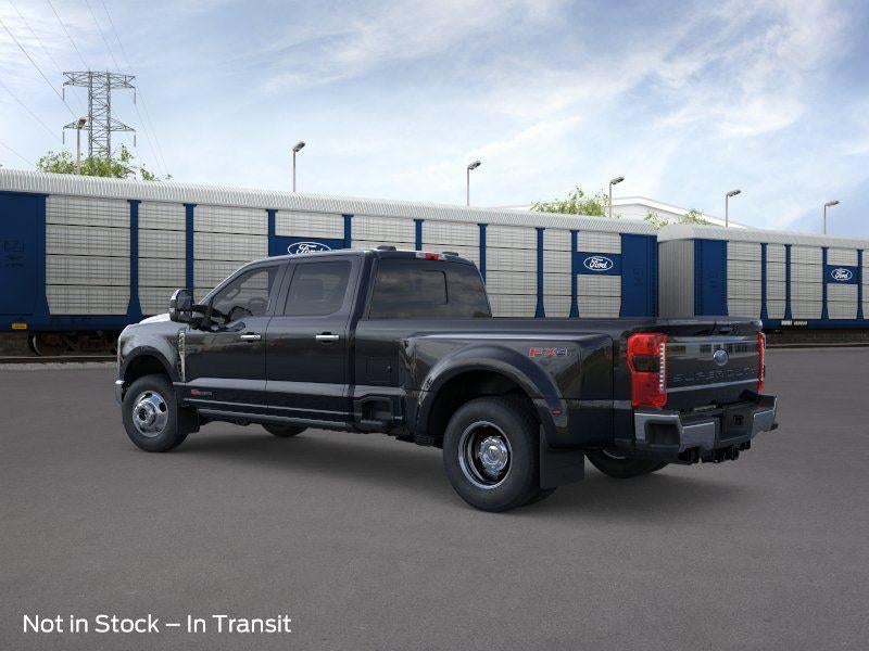 2026 Ford Super Duty F-350 DRW Lariat