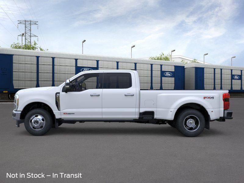 2026 Ford Super Duty F-350 DRW Lariat