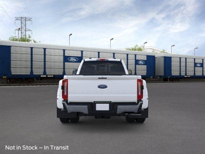 2026 Ford Super Duty F-350 DRW Lariat