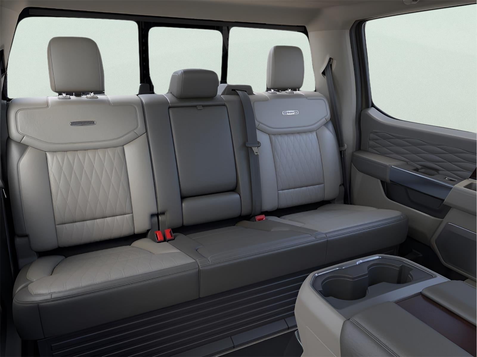2026 Ford Super Duty F-350 Platinum