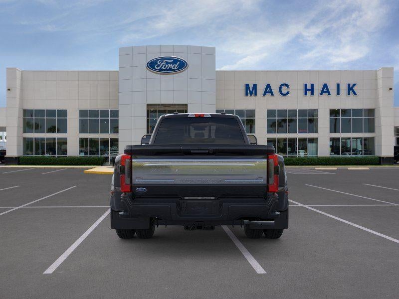 2026 Ford Super Duty F-350 Platinum