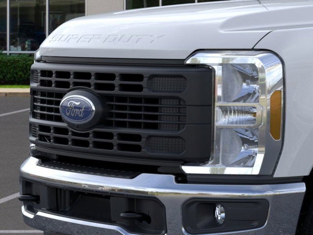 2026 Ford Super Duty F-350 DRW XL