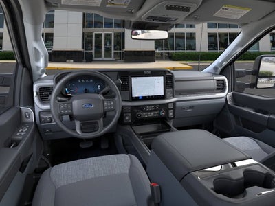 2026 Ford Super Duty F-350 DRW XLT