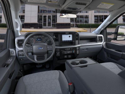 2026 Ford Super Duty F-350 Drw XL