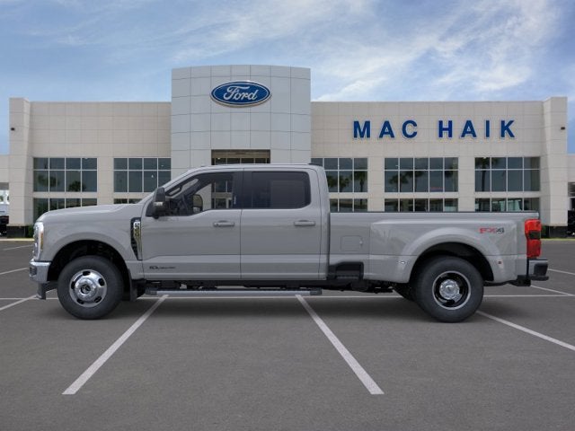 2026 Ford Super Duty F-350 DRW XLT