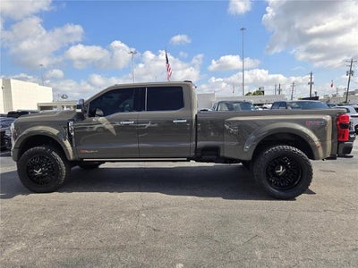 2026 Ford Super Duty F-450 Drw Platinum
