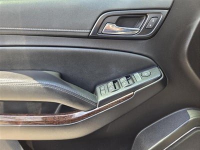 2016 GMC G-1500 Yukon SLE
