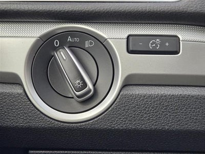2019 Volkswagen Passat 2.0T Wolfsburg Edition