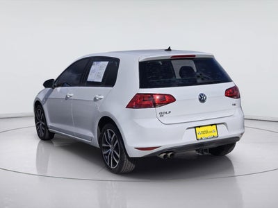 2017 Volkswagen Golf SE