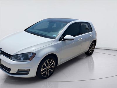 2017 Volkswagen Golf SE