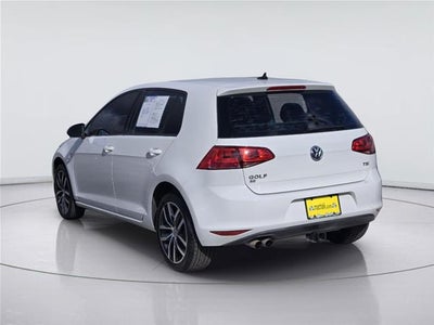 2017 Volkswagen Golf SE
