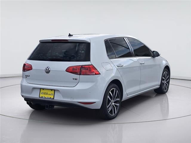 2017 Volkswagen Golf SE
