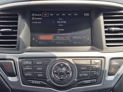 2017 Nissan Pathfinder SL