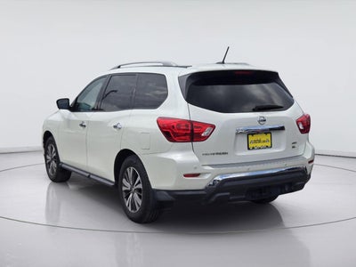 2017 Nissan Pathfinder SL