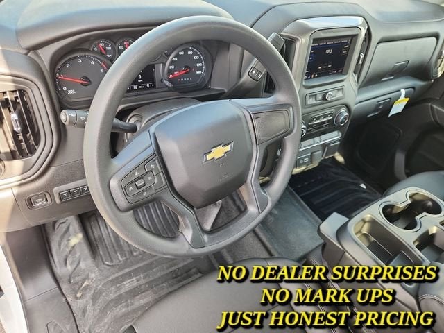 2025 Chevrolet Silverado 3500HD CC Work Truck