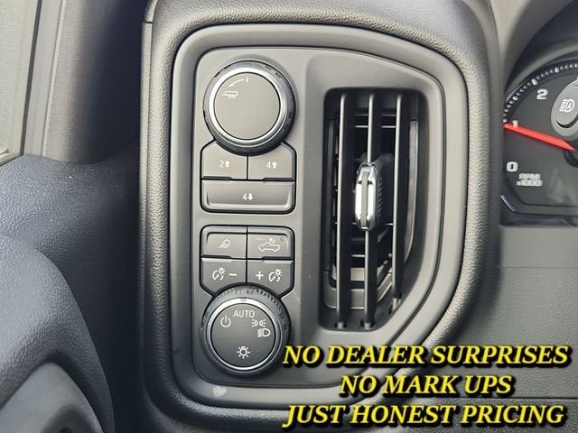 2025 Chevrolet Silverado 3500HD CC Work Truck