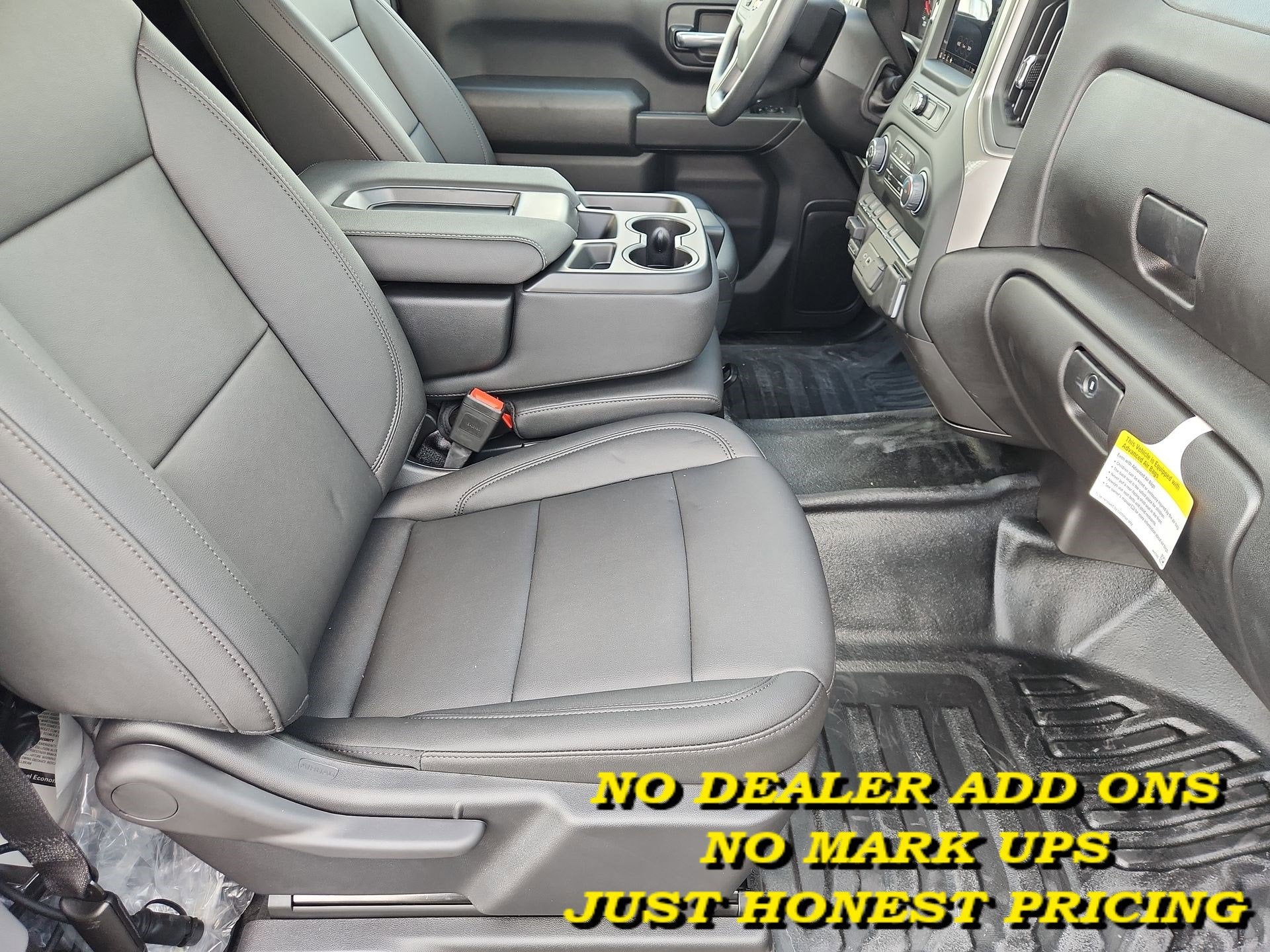 2025 Chevrolet Silverado 3500HD CC Work Truck