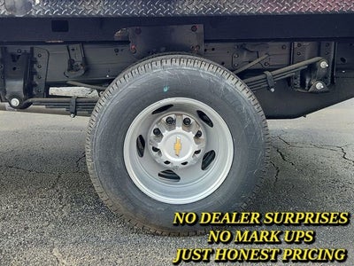 2025 Chevrolet Silverado 3500HD CC Work Truck