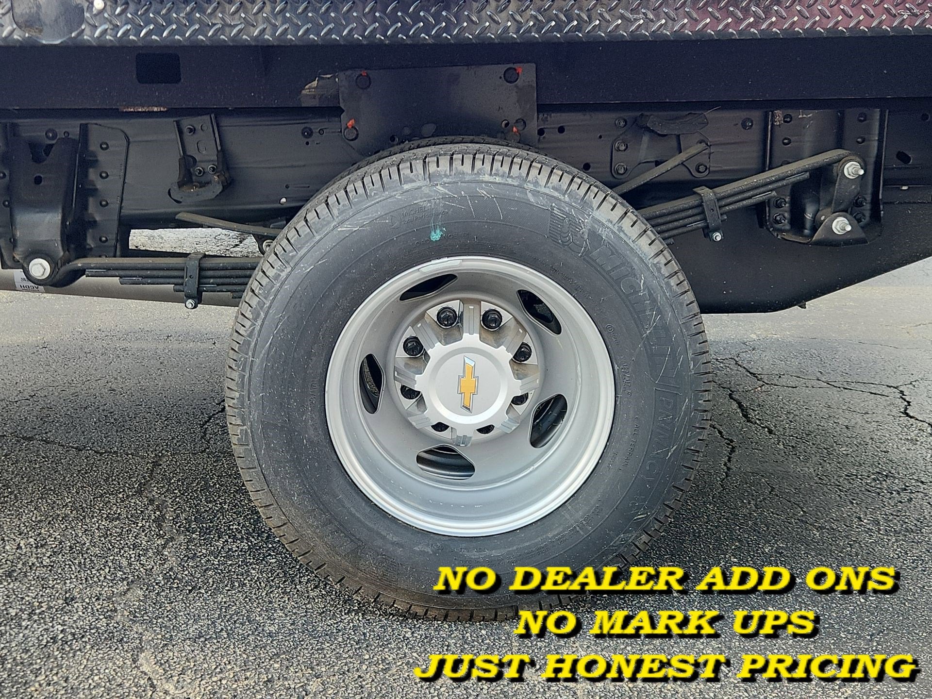 2025 Chevrolet Silverado 3500HD CC Work Truck