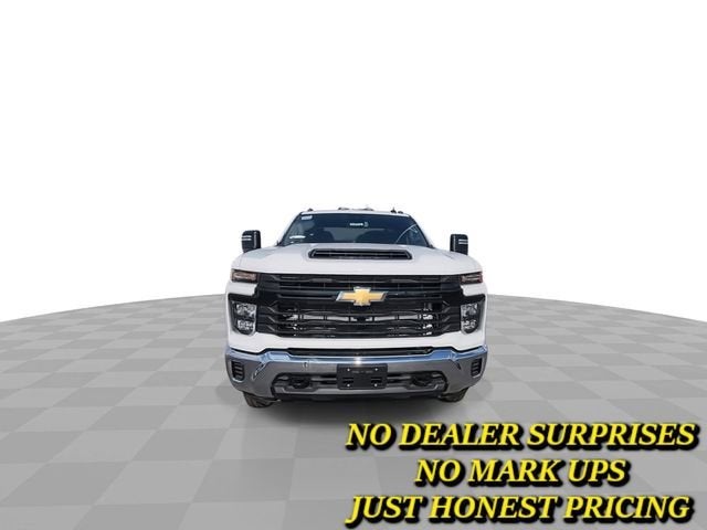 2025 Chevrolet Silverado 3500HD CC Work Truck