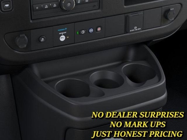 2025 Chevrolet Express Cargo WT
