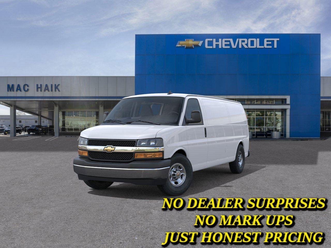 2025 Chevrolet Express Cargo WT