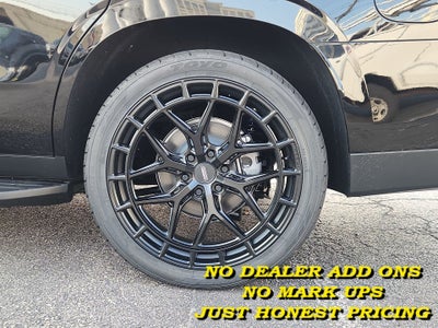 2025 Chevrolet Tahoe RST