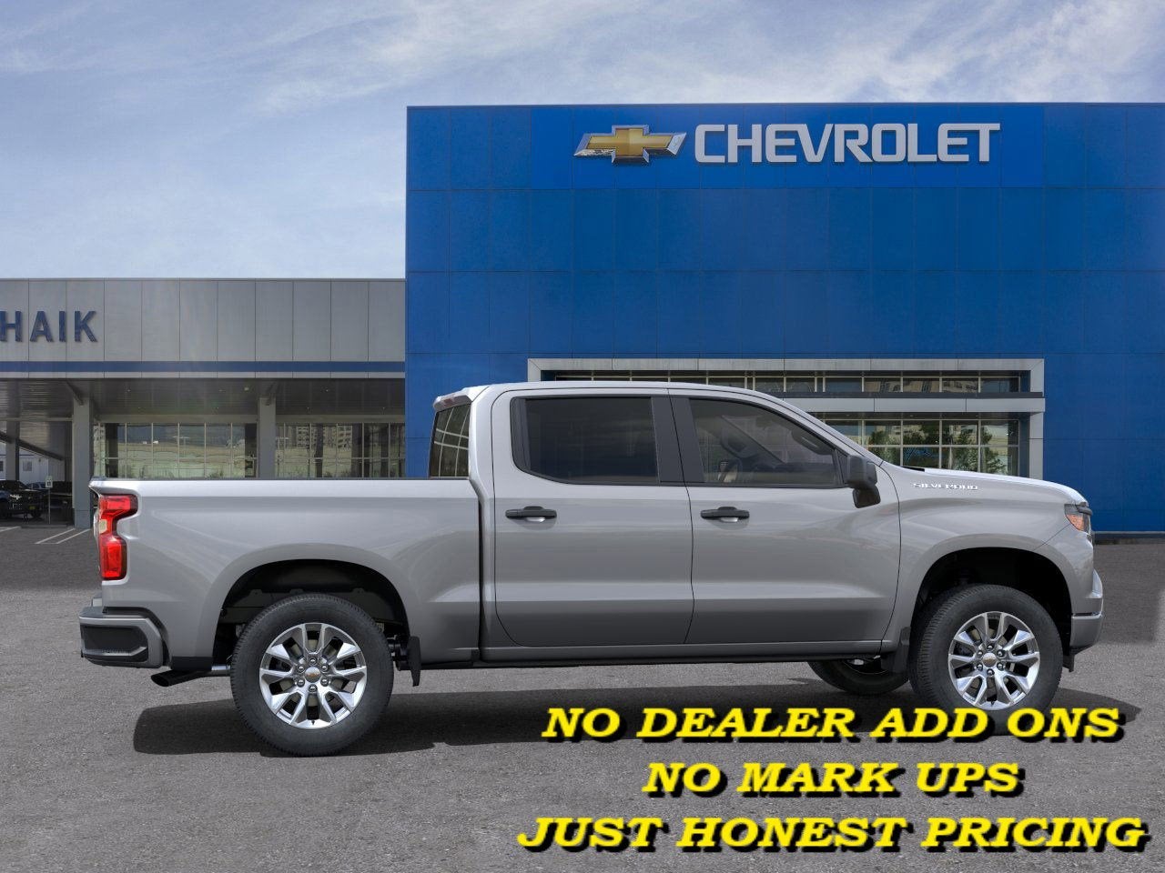 2025 Chevrolet Silverado 1500 Custom