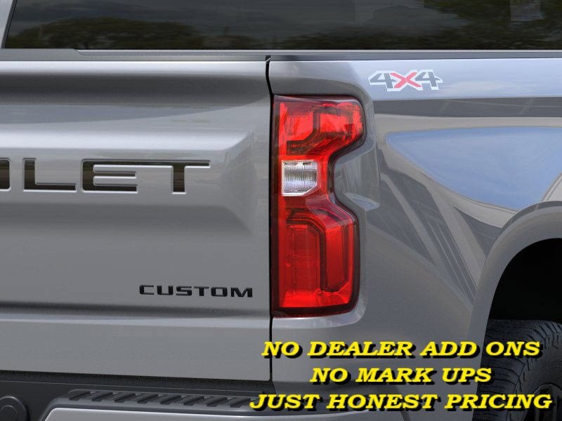 2025 Chevrolet Silverado 1500 Custom