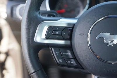 2016 Ford MUSTANG V6