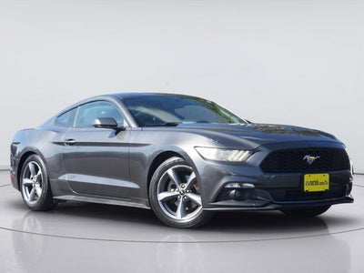 2016 Ford MUSTANG V6
