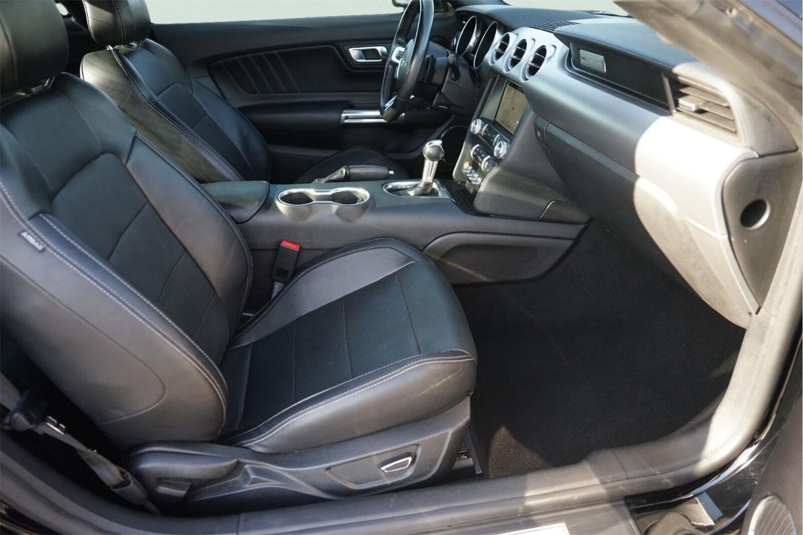 2019 Ford Mustang EcoBoost Premium