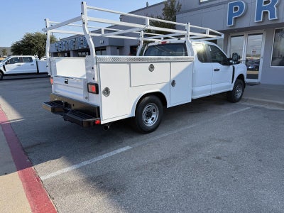 2027 Ford Super Duty F-250 SRW XL