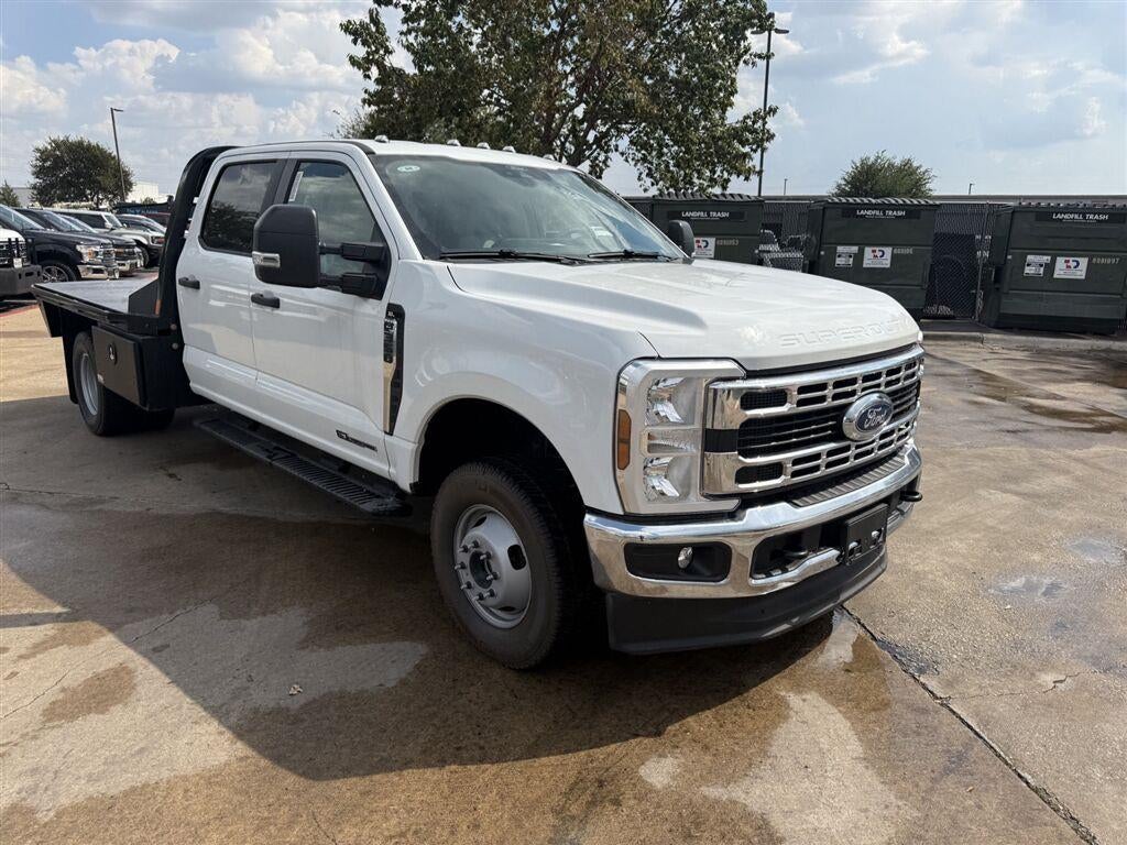 2026 Ford Super Duty F-350 Drw XL