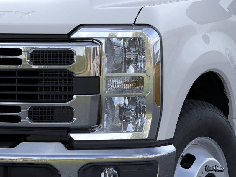 2026 Ford F350 Pickup Base