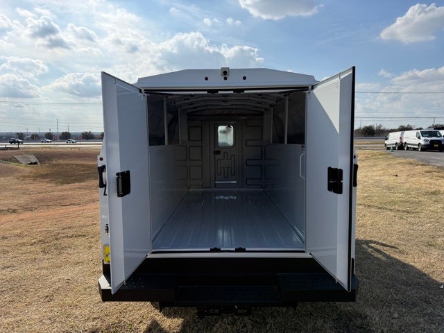 2026 Ford E-350SD Base Cutaway