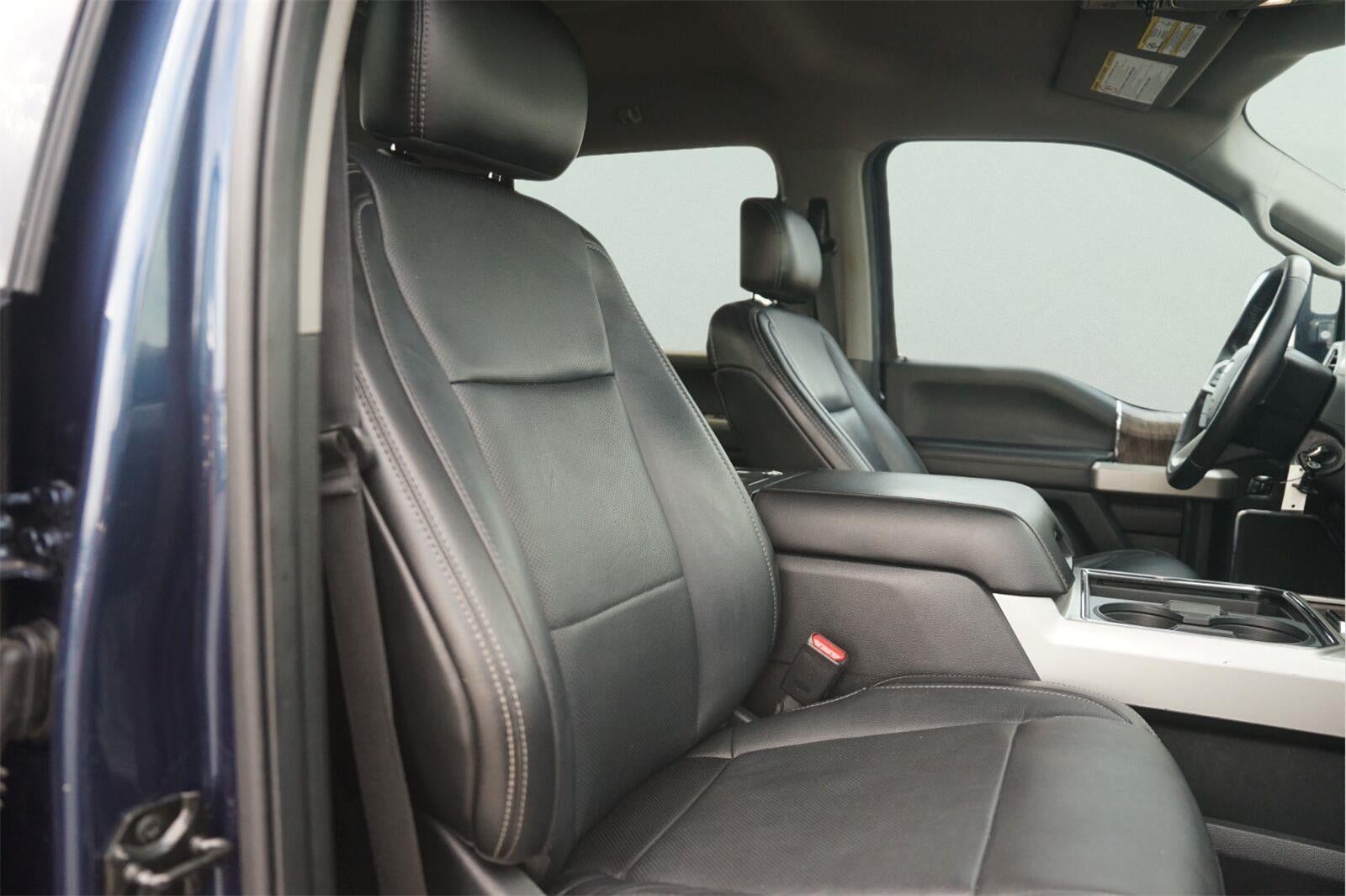 2017 Ford Super Duty F-250 SRW Lariat